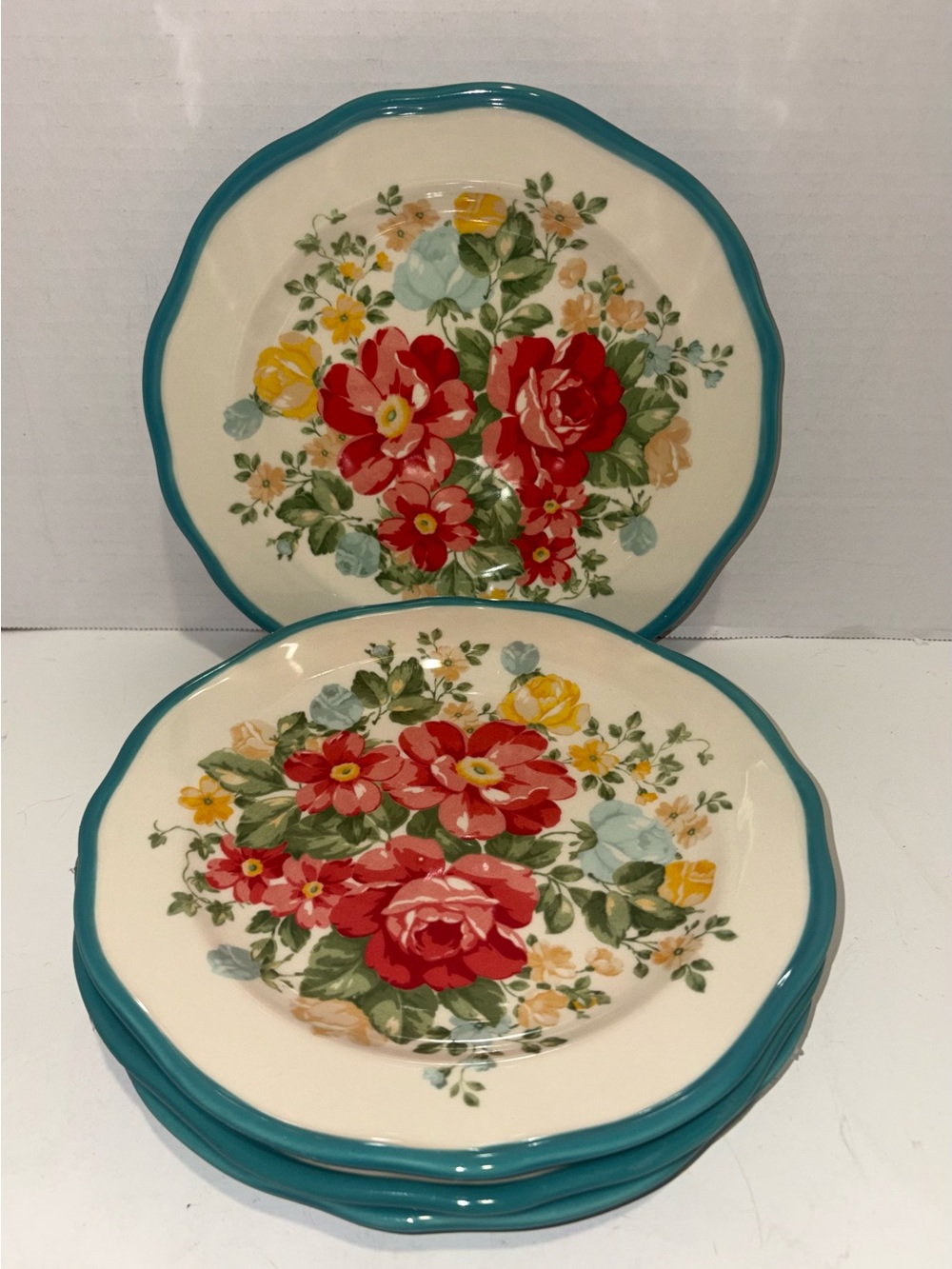 The Pioneer Woman Floral Salad Plates - lot of 4